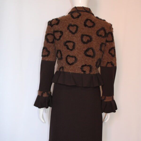 Brown-with-hearts-costume-Back-scaled