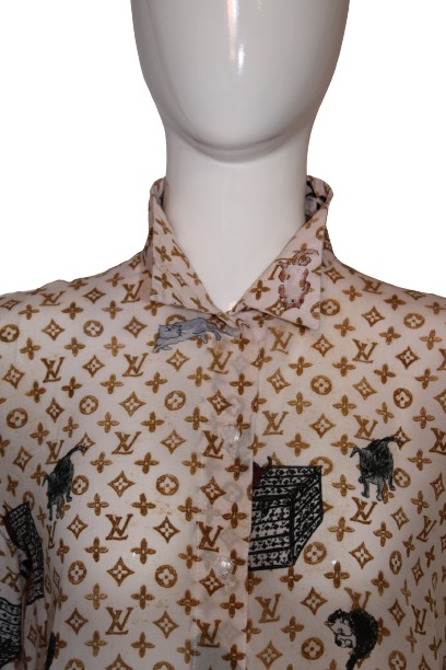 Shirt-LV-neck-removebg-preview-1.jp