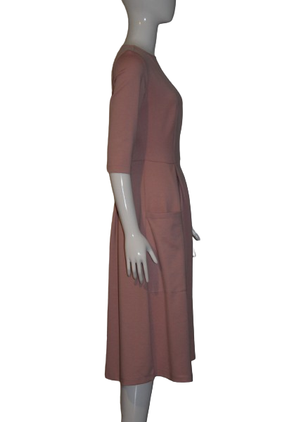 Pink dress with pockets
