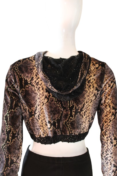 Snake print crop-top