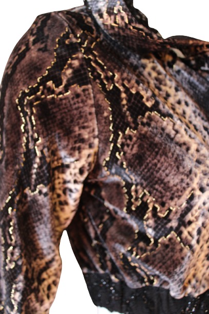 Snake print crop-top