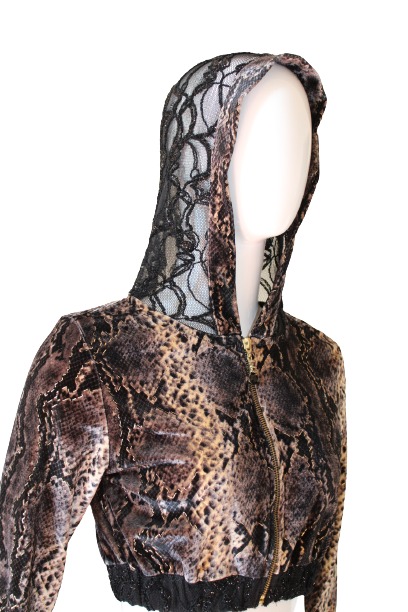 Snake print crop-top
