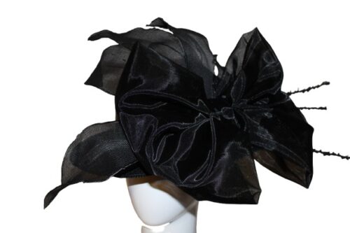 Black hat with bow on side.