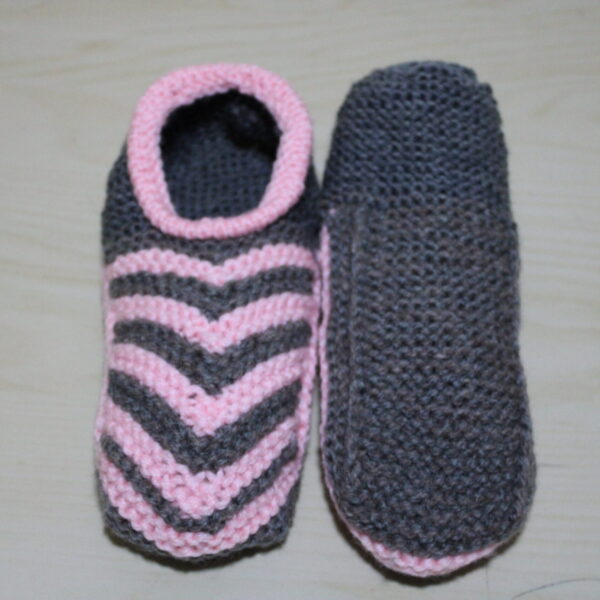 Grey and Pink Adults socks