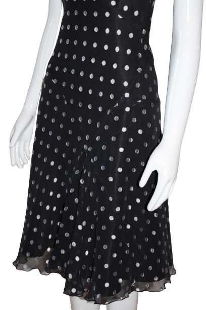 Black-Dress-white-dots-side-skirt