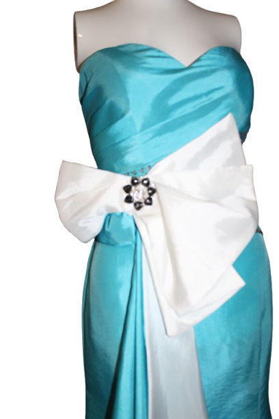 Blue-Cocktail-with-trail-front