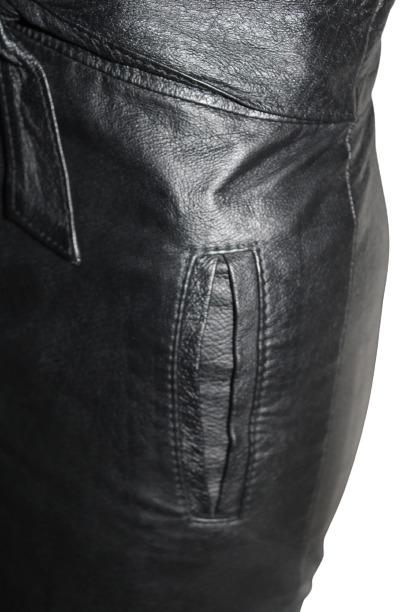 Leather-black-skirt-with-bow-pocket.