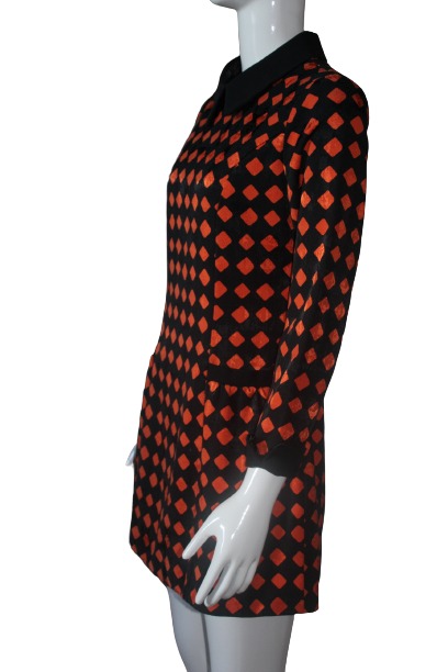 Th-orange-black-dres